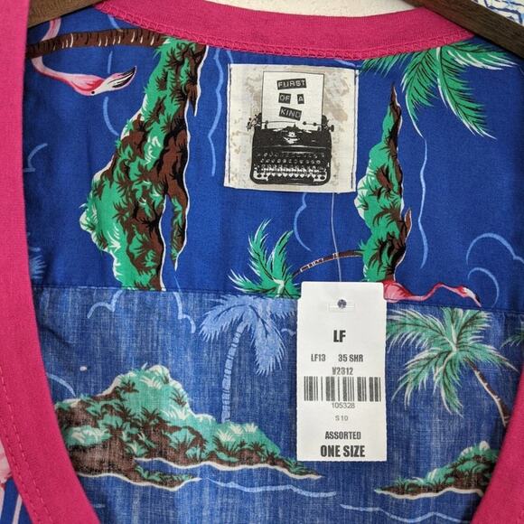 LF Furst of a Kind Flamingo Button Down Tank Top - Picture 6 of 6